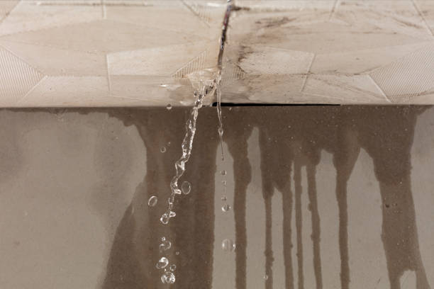 Professional Burst Pipe Cleanup technician working in Callender, CA